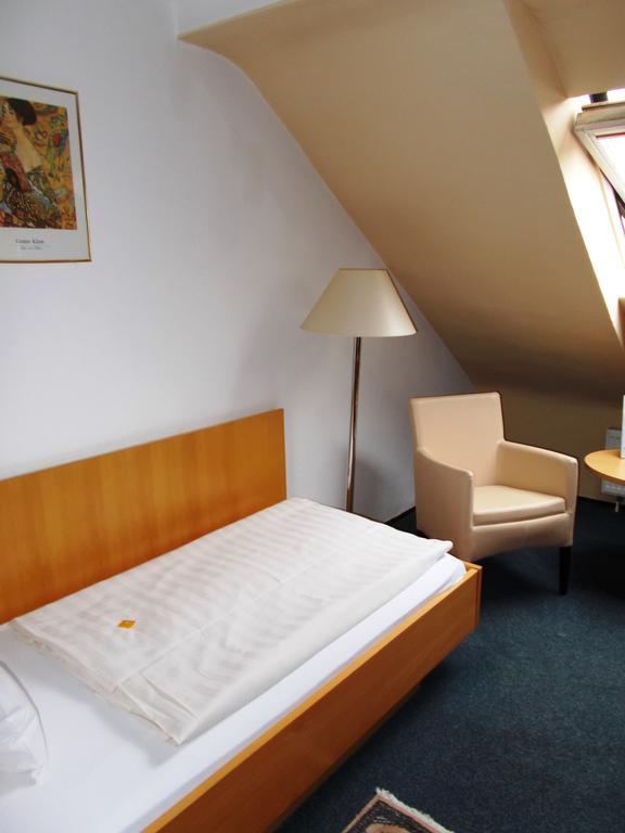 Monteurzimmer Thalfried Ruhla Room photo